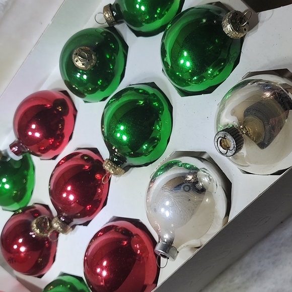 Vintage Christmas Ornaments - Picture 6 of 8